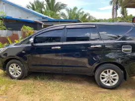 toyota innova reborn G