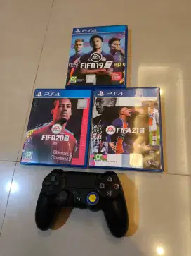 STICK PS 4 ORIGINAL MESIN + 3 KASET FIFA REG 3 PRELOVED