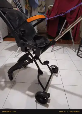 Stroller bayi bisa rebahan bisa menghadap 2 arah