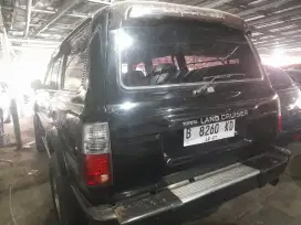 Toyota lc Vx80 vx limited sunroof th 2000 MT last edition