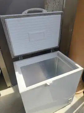 Freezer box 200L