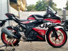 Suzuki GSX lengkap motor sehat walafiat keterangan detail dibawah