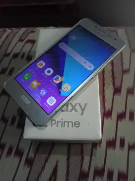 Dijual Samsung j2 prime (1,5/8)4g