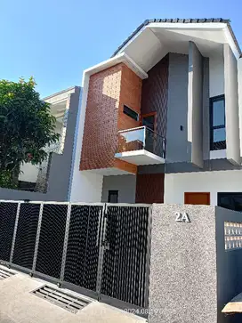 Rumah Baru komplek One Gate Bkr Buah Batu dkt Turangga