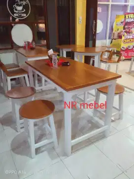 Meja kursi cafe resto dan makanan minimalis