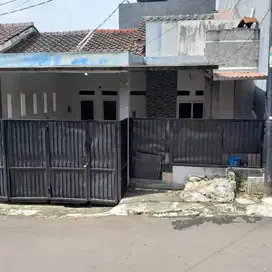 Disewakan Rumah di Vila Dago Pamulang, Alam Asri 1