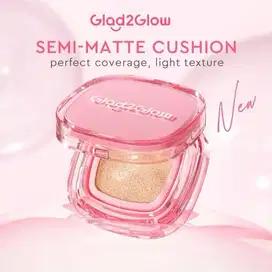 Glad2Glow Perfect Cover Cushion Cushion dengan kandungan skincare.