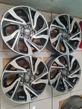 Velg Oem Reborn Facelift R16 5x114 (LikeNew)