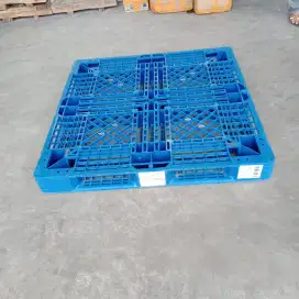 Distributor pallet baru layak pakai palet plastik second murah