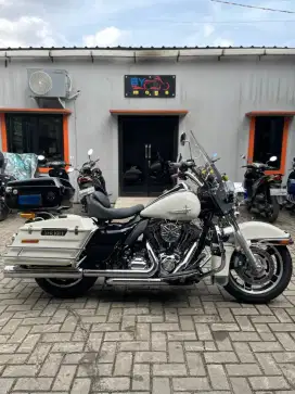 Harley Davidson Roadking Police 2013 FP