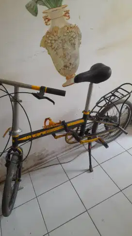 Sepeda Lipat Nego