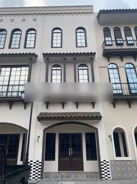 Sewa Ruko PIK 2 ukuran 4,5x20 Bagus Baru