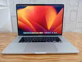 MacBook Pro Retina 16in 2019 i7 RAM 32GB SSD 512GB Dual VGA