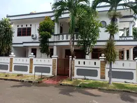 DIJUAL RUMAH MEWAH Hoek Siap Huni Lokasi Bumi Bintaro Permai, Jaksel