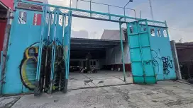 Ruang Usaha Strategis, EX Showroom Di Pondok Kelapa, Jakarta Timur