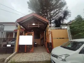 Rumah 8 Mnt ke RS Permata Depok Free Renov LT 110 Bisa Nego J-22876