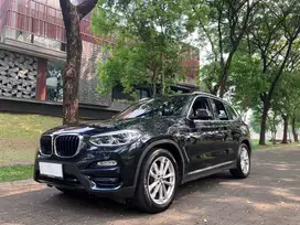 BMW X3 G01 sDrive20i B48 2019 x1 gla200 ml400