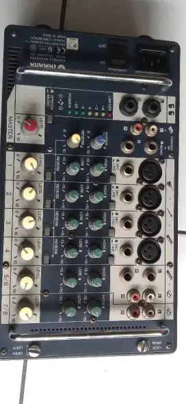 Yamaha stagepass 300 Power mixer