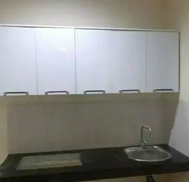 RAK PIRING LEMARI GANTUNG DAPUR SERBAGUNA KITCENSET ATAS 5 PINTU PUTIH