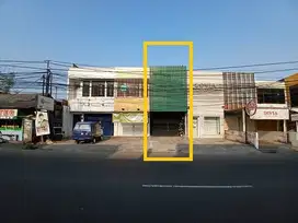 Disewakan Ruko 2 lantai di Jatiwaringin Pondok Gede, Bekasi