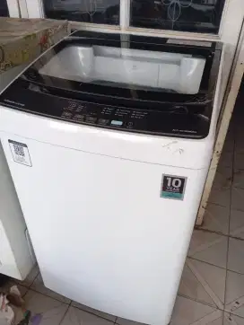 Mesin Cuci Electrolux EWTOH78K6WA Top Loading 10,5 Kg