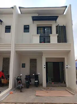 Rumah 2 LT Nempel Grand Depok City 11 Menit Stasiun Depok Free Biaya