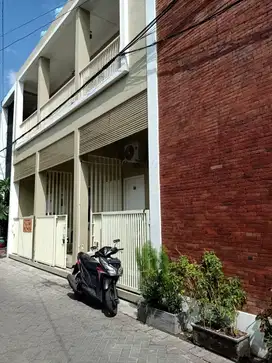 RUMAH KOST DI MANUKAN SURABAYA BARAT