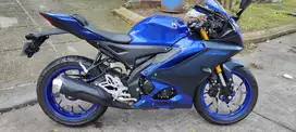 YAMAHA R15 V4 BIRU 2022 BEKAS RASA BARU MINT CONDITION KM 567