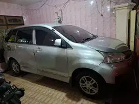 Daihatsu Xenia 2015 Bensin