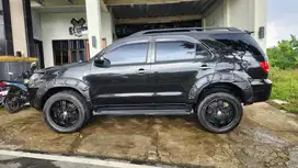 Toyota Fortuner 2008 Bensin