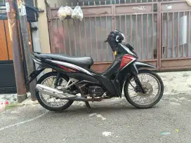 Honda Revo 2016 injection orisinil plat hidup