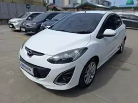 [OLXmobbi]  Mazda 2 1.5 R Bensin-AT 2013 Putih