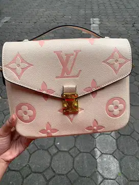 tas wanita louis vuitton