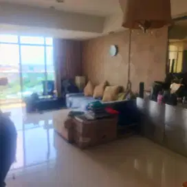 Dijual Segera, Apartemen Trillium 2KT, Full Furnished - Surabaya