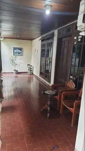 rumah 15 jt/m raya simpang darmo permai selatan, utara