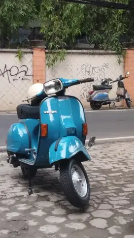 Vespa PX Tahun 1982