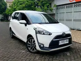 TOYOTA SIENTA 1.5 V MANUAL 2017 / KM HANYA 33 RIBU ,TERMURAH