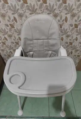 Di jual tempat duduk bayi