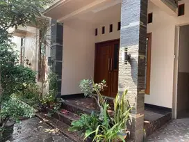 Rumah Asri di Jalan Kadisoka Purwomartani Full Furnish Akses Mudah