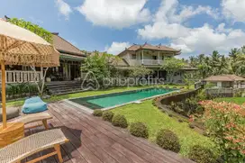 Rumah Mewah Hak Milik di Ubud - BSVF150