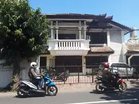 Tanah bonus bangunan Rumah Gatot Subroto Tengah Denpasar Bali