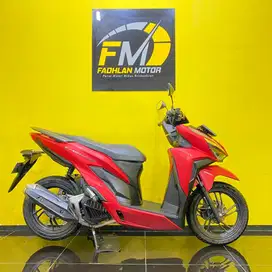 Honda Vario 150 2021 warna merah pajak hidup plat Bekasi