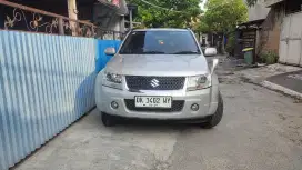 Suzuki Grand Vitara 2.0 tahun 2009  MT Original