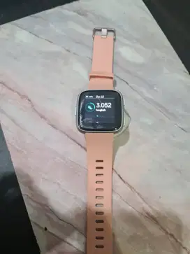 Jam Tangan Smartwatch Fitbit Versa Gen1