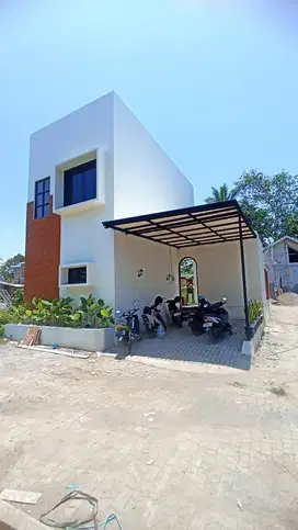 Villa Siap Huni Modern Tropis with Swimming Pool di Jogja Utara