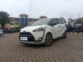 Pajak Panjang TDP 7,JT Toyota Sienta 1.5 E Bensin-MT Putih 2016