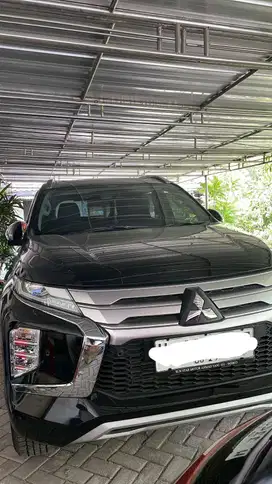 Pajero Sport Dakar 4x2 AT 2023 Akhir Like New