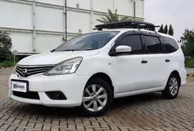 HARGA TERBAIK TDP 4,JT Nissan Grand livina 1.5 SV Bensin-AT Putih 2015