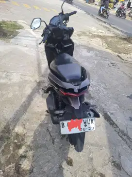 Honda vario 125 cbs hitam 2019