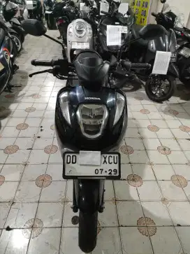 Honda genio 110 cc 2024 hitam